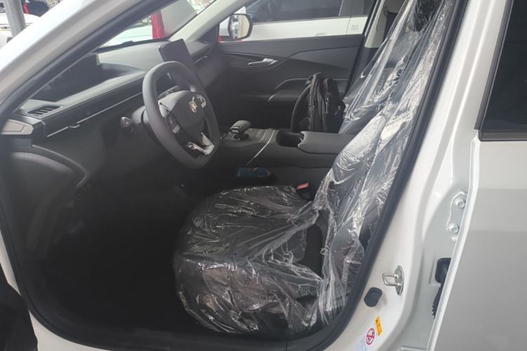 Used CHANGAN Eado 2025 Blue Whale 1.5T 500Bar Prestige Model Left Front Seat
