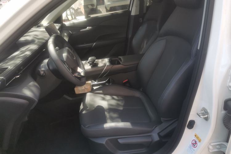 Used CHANGAN Eado 2025 Blue Whale 1.5T 500Bar Prestige Model Left Front Seat