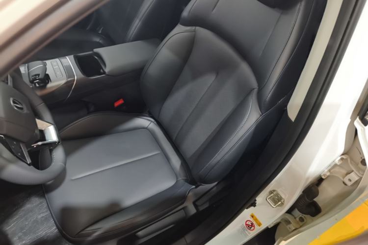 Used CHANGAN Eado 2025 Blue Whale 1.5T 500Bar Prestige Model Left Front Seat