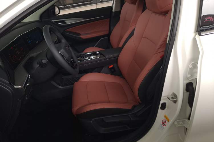 Used CHANGAN Eado 2025 PLUS 1.4T Dual-Clutch High-Energy Version Left Front Seat