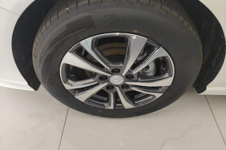 Used CHANGAN Eado 2025 PLUS 1.4T Dual-Clutch High-Energy Version Left Front Wheel Hub