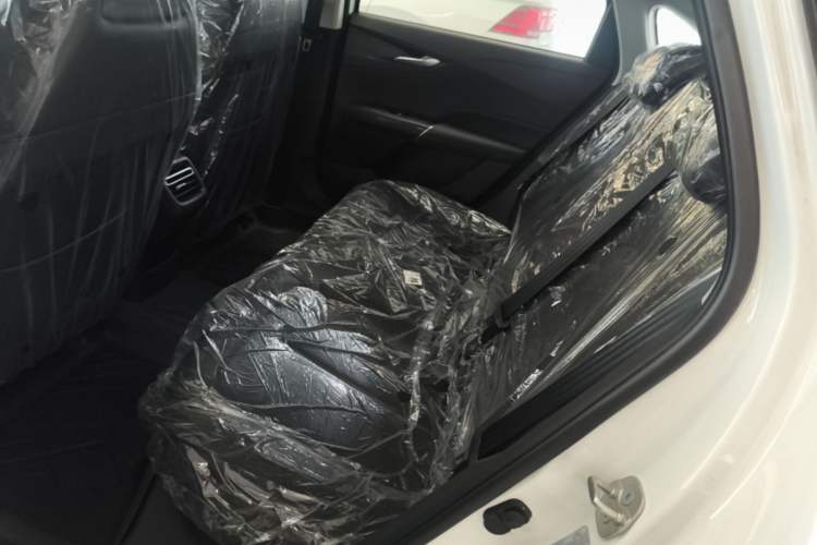 Used CHANGAN Eado 2025 Blue Whale 1.5T 500Bar Prestige Model Left Rear Seat
