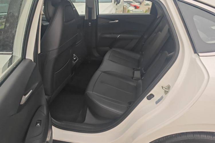 Used CHANGAN Eado 2025 Blue Whale 1.5T 500Bar Prestige Model Left Rear Seat