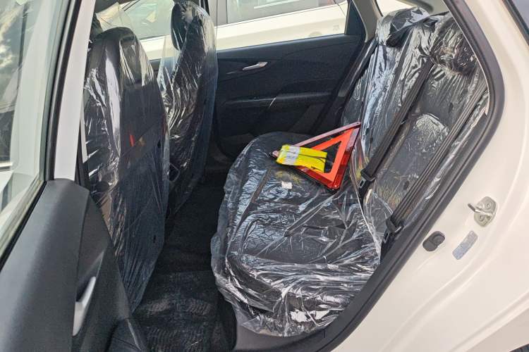 Used CHANGAN Eado 2025 Blue Whale 1.5T 500Bar Prestige Model Left Rear Seat