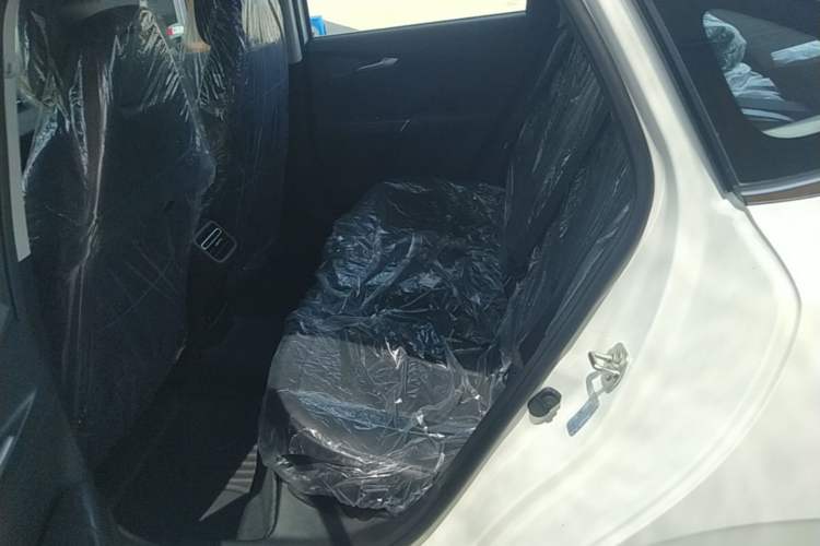 Used CHANGAN Eado 2025 Blue Whale 1.5T 500Bar Prestige Model Left Rear Seat