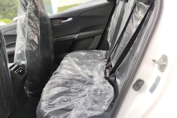 Used CHANGAN Eado 2025 Blue Whale 1.5T 500Bar Prestige Model Left Rear Seat