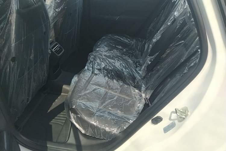 Used CHANGAN Eado 2025 Blue Whale 1.5T 500Bar Prestige Model Left Rear Seat