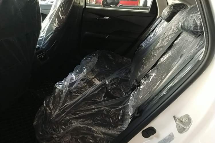 Used CHANGAN Eado 2025 Blue Whale 1.5T 500Bar Prestige Model Left Rear Seat