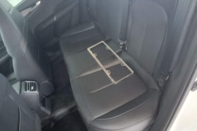 Used CHANGAN Eado 2025 Blue Whale 1.5T 500Bar Prestige Model Left Rear Seat