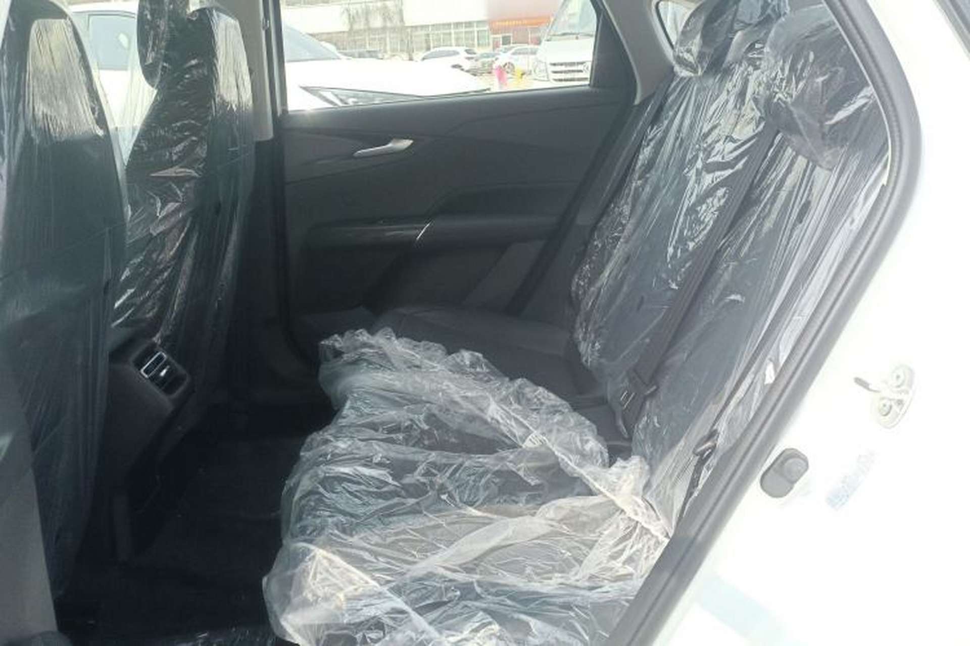 Used CHANGAN Eado 2025 Blue Whale 1.5T 500Bar Prestige Model Left Rear Seat