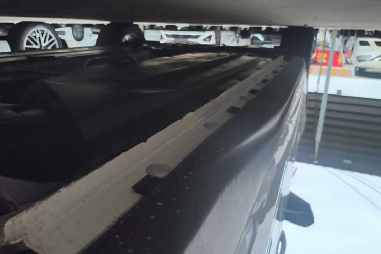 Used CHANGAN Eado 2025 Blue Whale 1.5T 500Bar Prestige Model Left Side Sill