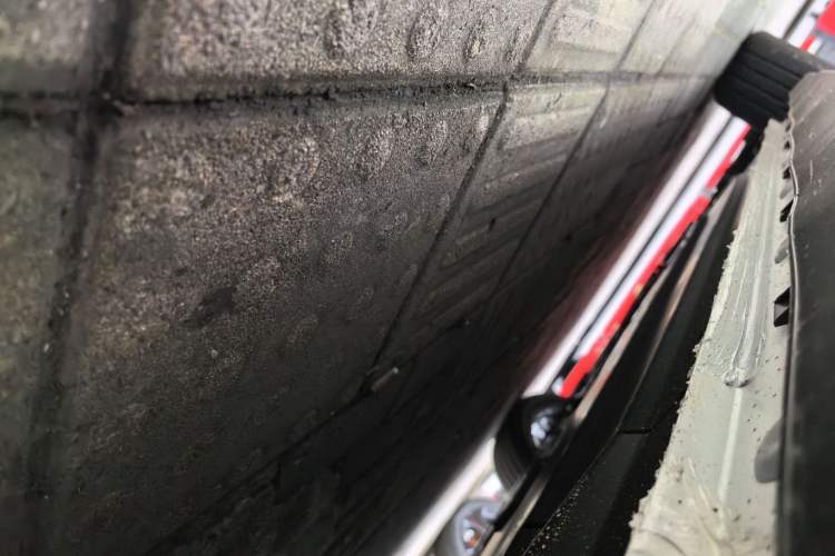 Used CHANGAN Eado 2025 Blue Whale 1.5T 500Bar Prestige Model Left Side Sill