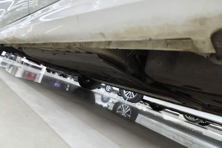 Used CHANGAN Eado 2025 PLUS 1.4T Dual-Clutch High-Energy Version Left Side Sill