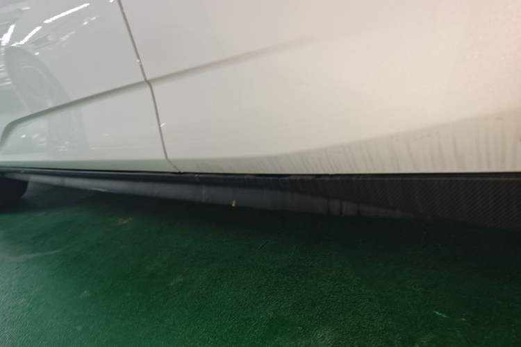 Used CHANGAN Eado 2025 Blue Whale 1.5T 500Bar Prestige Model Left Side Sill