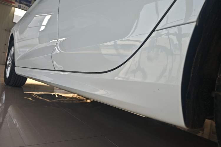 Used CHANGAN Eado 2025 PLUS 1.5L Manual Luxury Edition Left Side Sill