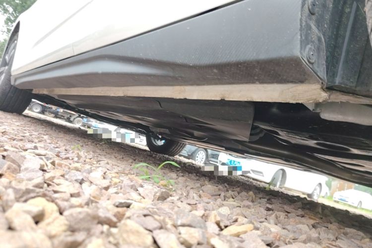Used CHANGAN Eado 2025 Blue Whale 1.5T 500Bar Prestige Model Left Side Sill