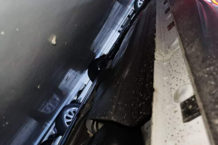 Used CHANGAN Eado 2025 Blue Whale 1.5T 500Bar Prestige Model Left Side Sill