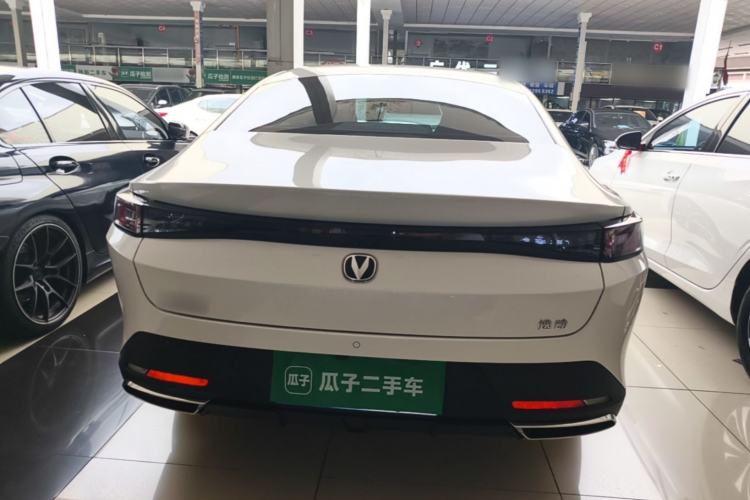 Used CHANGAN Eado 2025 Blue Whale 1.5T 500Bar Flagship Model Rear