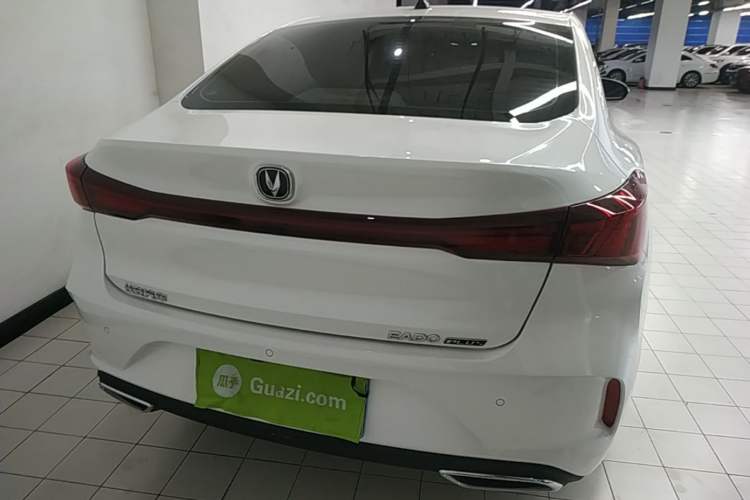 Used CHANGAN Eado 2025 PLUS 1.4T Dual-Clutch High-Energy Version Rear