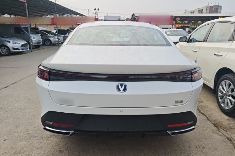 Used CHANGAN Eado 2025 Blue Whale 1.5T 500Bar Prestige Model Rear