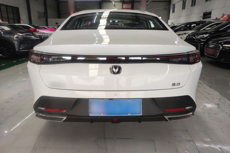 Used CHANGAN Eado 2025 Blue Whale 1.5T 500Bar Prestige Model Rear