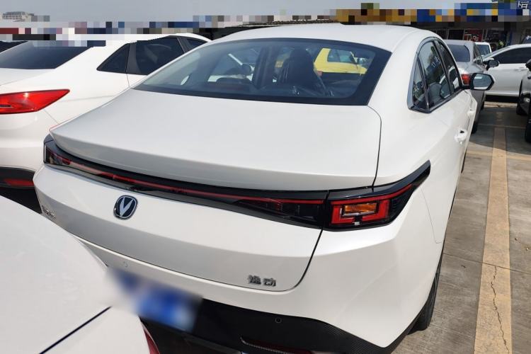 Used CHANGAN Eado 2025 Blue Whale 1.5T 500Bar Prestige Model Rear