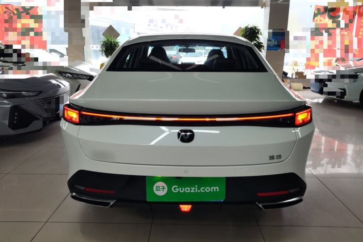 Used CHANGAN Eado 2025 Blue Whale 1.5T 500Bar Prestige Model Rear