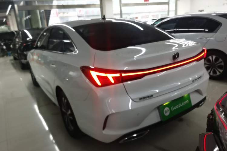 Used CHANGAN Eado 2025 PLUS 1.4T Dual-Clutch High-Energy Version Rear Left 45 Deg