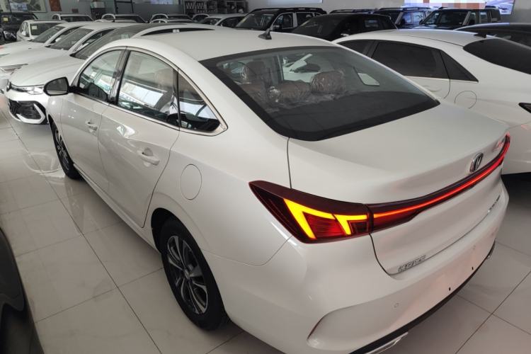 Used CHANGAN Eado 2025 PLUS 1.4T Dual-Clutch High-Energy Version Rear Left 45 Deg