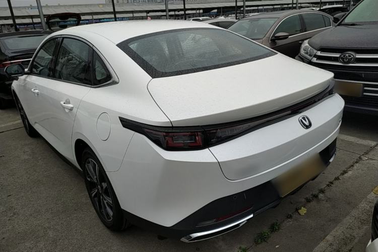 Used CHANGAN Eado 2025 Blue Whale 1.5T 500Bar Prestige Model Rear Left 45 Deg