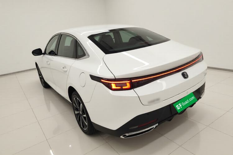 Used CHANGAN Eado 2025 Blue Whale 1.5T 500Bar Prestige Model Rear Left 45 Deg