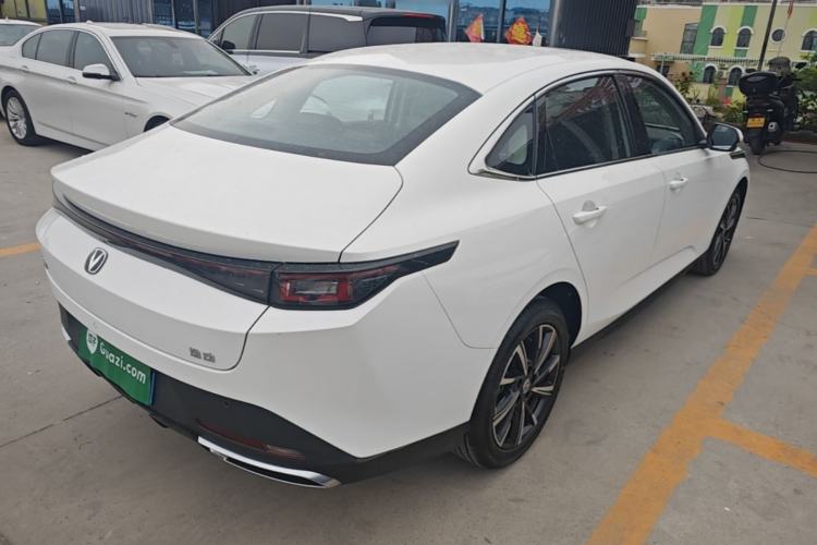 Used CHANGAN Eado 2025 Blue Whale 1.5T 500Bar Prestige Model Rear Right 45 Deg