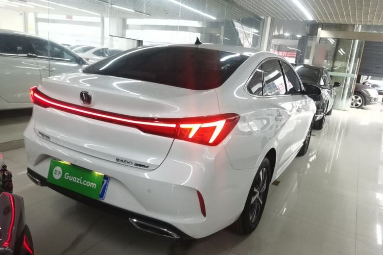 Used CHANGAN Eado 2025 PLUS 1.4T Dual-Clutch High-Energy Version Rear Right 45 Deg