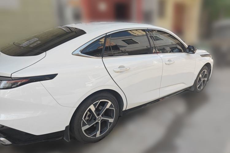 Used CHANGAN Eado 2025 Blue Whale 1.5T 500Bar Flagship Model Rear Right 45 Deg
