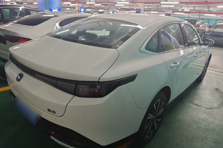 Used CHANGAN Eado 2025 Blue Whale 1.5T 500Bar Prestige Model Rear Right 45 Deg
