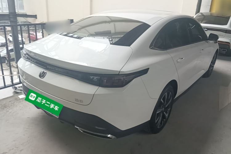 Used CHANGAN Eado 2025 Blue Whale 1.5T 500Bar Prestige Model Rear Right 45 Deg