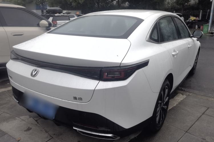 Used CHANGAN Eado 2025 Blue Whale 1.5T 500Bar Prestige Model Rear Right 45 Deg