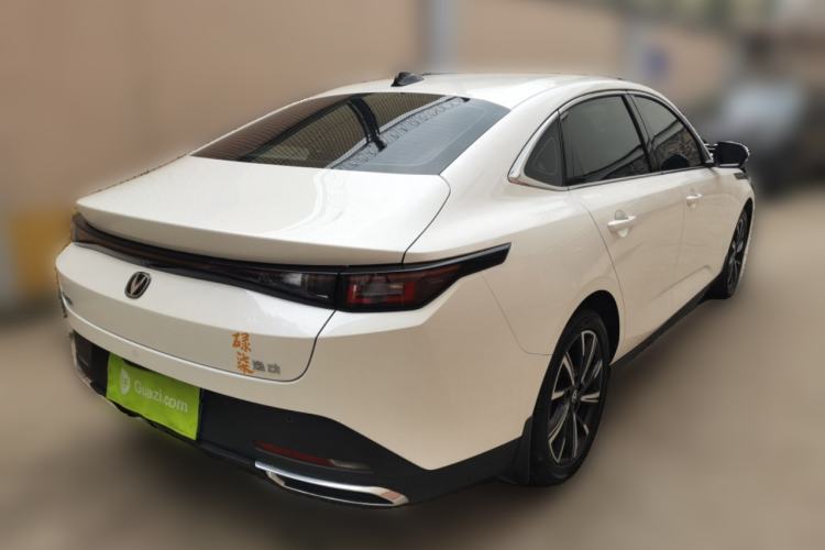 Used CHANGAN Eado 2025 Blue Whale 1.5T 500Bar Prestige Model Rear Right 45 Deg