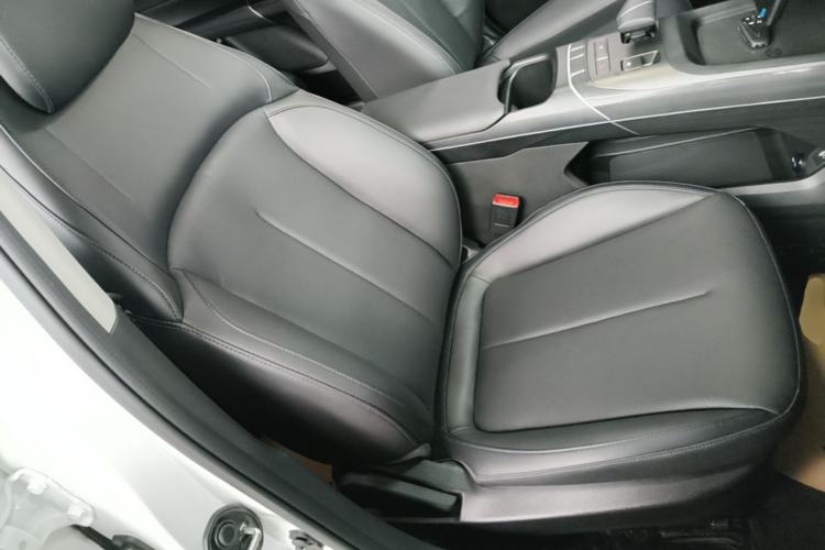 Used CHANGAN Eado 2025 Blue Whale 1.5T 500Bar Prestige Model Right Front Seat