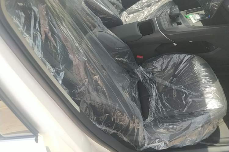 Used CHANGAN Eado 2025 Blue Whale 1.5T 500Bar Prestige Model Right Front Seat