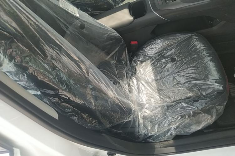 Used CHANGAN Eado 2025 Blue Whale 1.5T 500Bar Prestige Model Right Front Seat