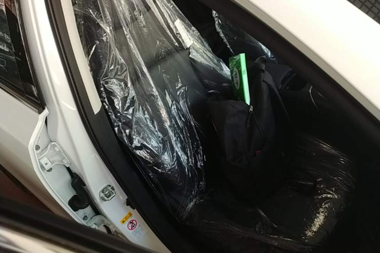 Used CHANGAN Eado 2025 Blue Whale 1.5T 500Bar Prestige Model Right Front Seat
