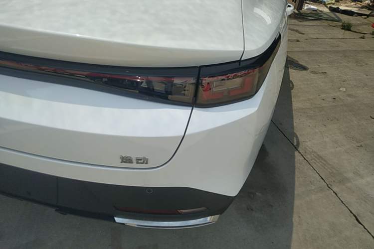 Used CHANGAN Eado 2025 Blue Whale 1.5T 500Bar Prestige Model Right Rear Taillight
