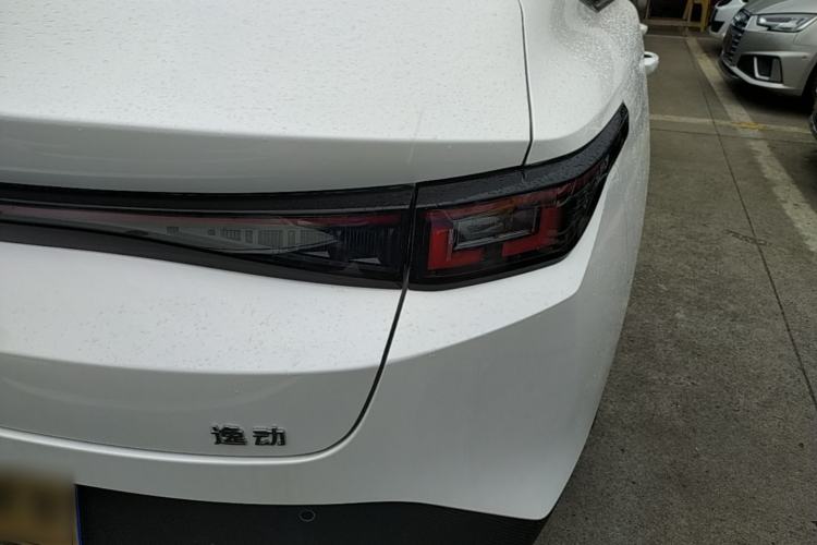 Used CHANGAN Eado 2025 Blue Whale 1.5T 500Bar Prestige Model Right Rear Taillight