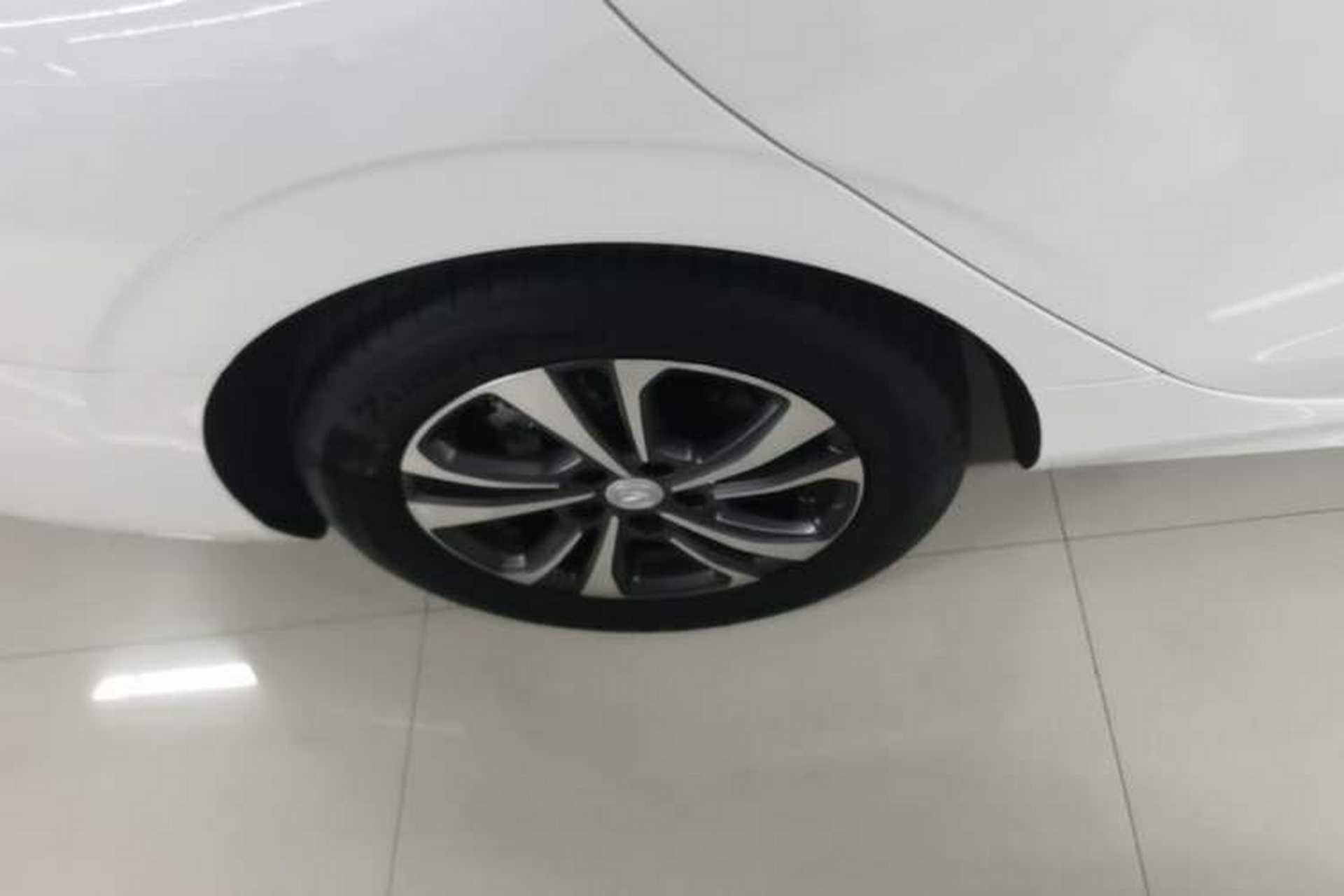 Used CHANGAN Eado 2025 PLUS 1.4T Dual-Clutch High-Energy Version Right Rear Wheel Hub