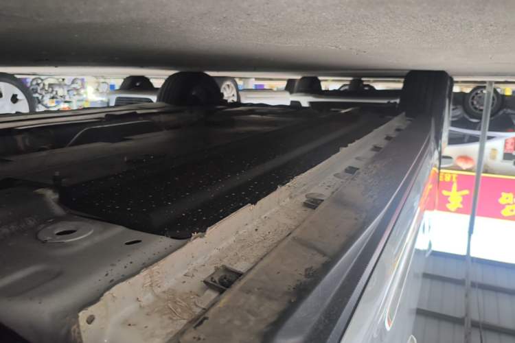 Used CHANGAN Eado 2025 Blue Whale 1.5T 500Bar Prestige Model Right Side Sill