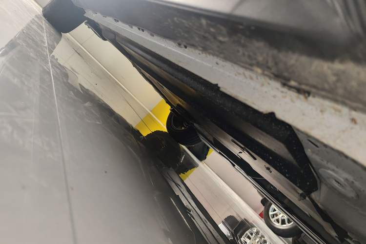 Used CHANGAN Eado 2025 Blue Whale 1.5T 500Bar Prestige Model Right Side Sill