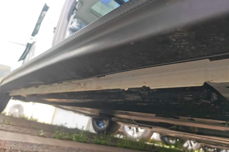 Used CHANGAN Eado 2025 Blue Whale 1.5T 500Bar Flagship Model Right Side Sill