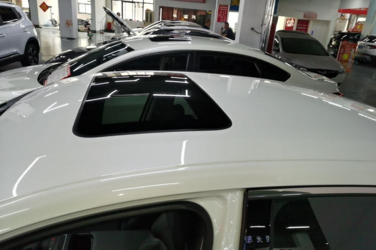 Used CHANGAN Eado 2025 Blue Whale 1.5T 500Bar Prestige Model Roof