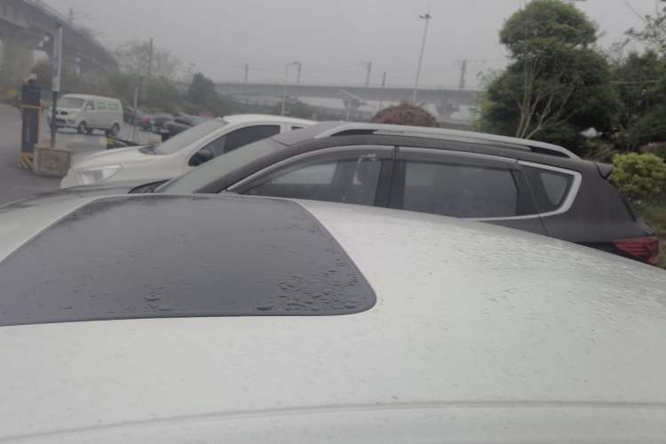 Used CHANGAN Eado 2025 Blue Whale 1.5T 500Bar Prestige Model Roof